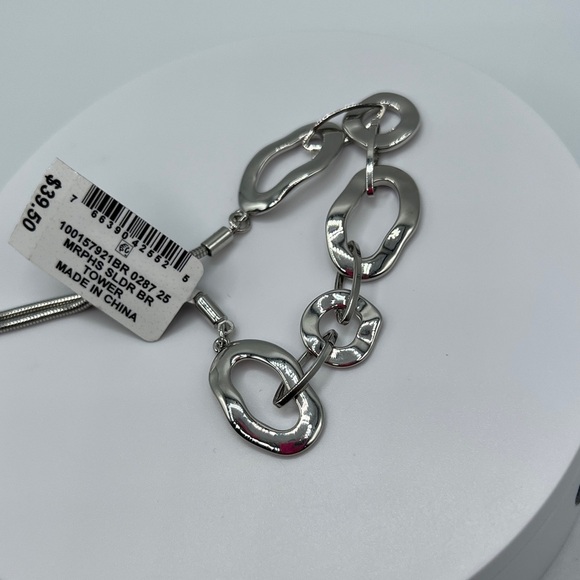 Alfani Sculptural Link Slider Bracelet in Silver-Tone NWT MSRP $40 - Picture 3 of 5